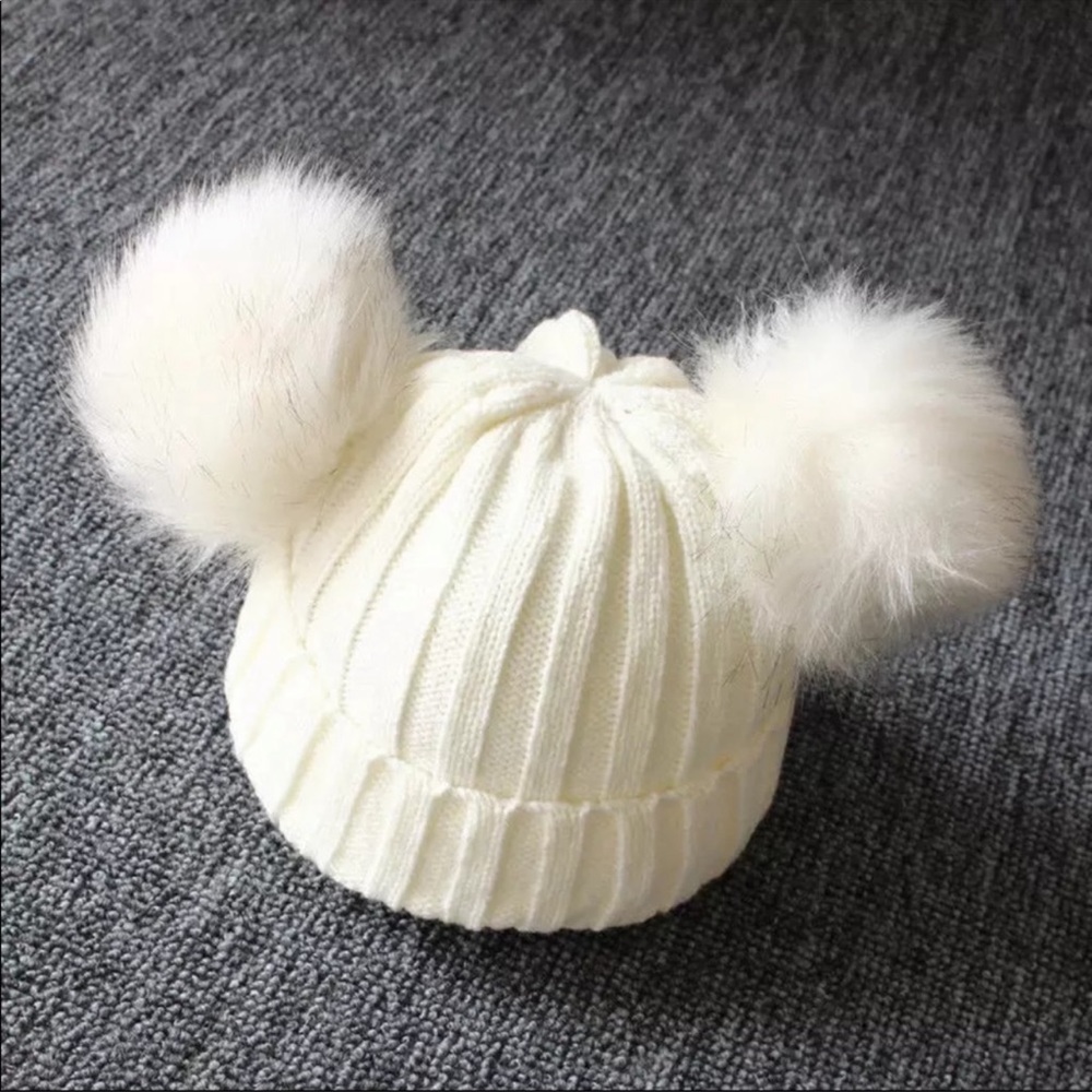 White baby beanie hat 14-16cm